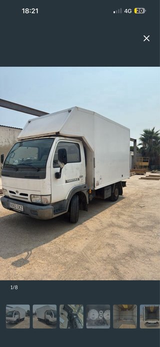 Nissan Cabstar 2004