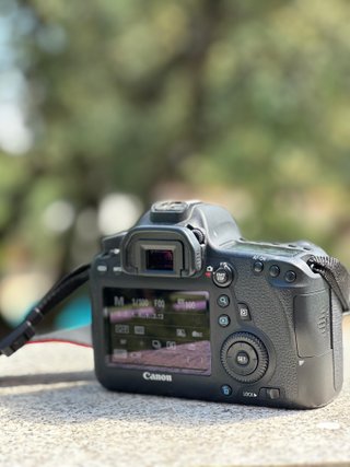 Canon EOS 6D Full Frame 20.2 MP Cámara