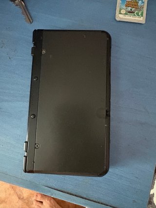 New Nintendo 3DS + Animal Crossing New Leaf