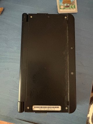 New Nintendo 3DS + Animal Crossing New Leaf