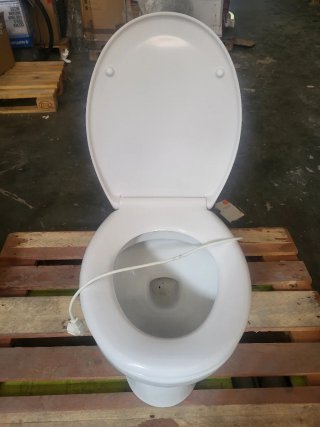 SFA Sanicompact 54 WC con bomba