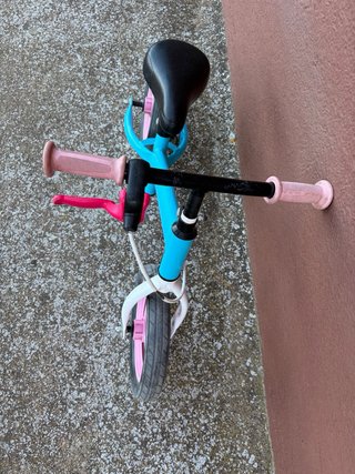 Bici senza pedali blu e rosa