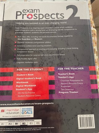 EXAM PROSPECTS 2 Student's book: libro de texto...