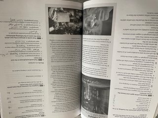EXAM PROSPECTS 2 Student's book: libro de texto...
