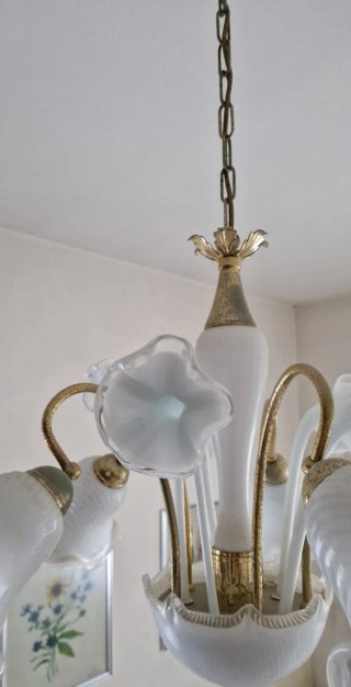 Lampadario vetro opalino e ottone anni 70