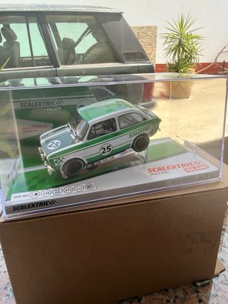 Scalextric Seat 850 Club Edición 2025