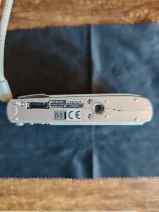 Sony Cybershot DSC-T10 Digicam CCD