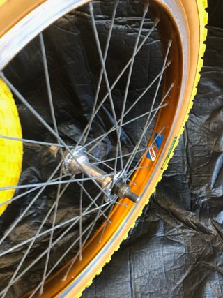 Juego Llantas Ambrosio 20” BMX naranja