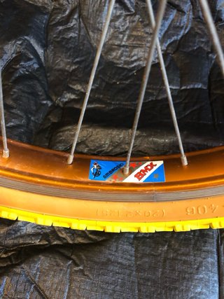 Juego Llantas Ambrosio 20” BMX naranja