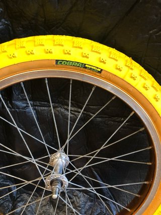 Juego Llantas Ambrosio 20” BMX naranja