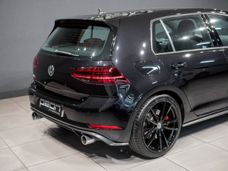 Volkswagen Golf 7.5 GTI Performance DSG7 5p