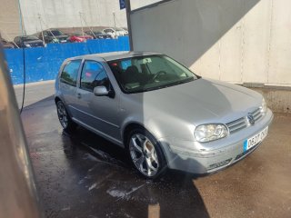 Volkswagen Golf 2003