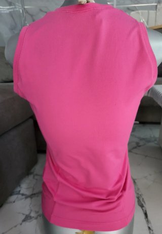 Camiseta Adidas sin mangas rosa