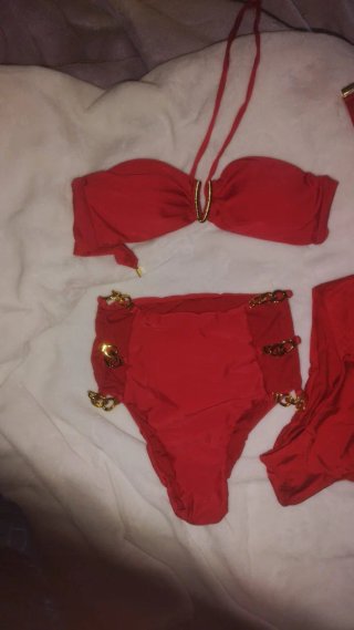 Traje de baño morado estampado