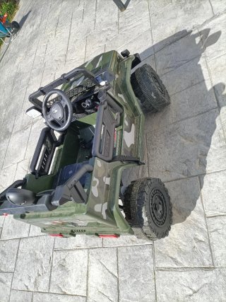 Coche Eléctrico Infantil Toyota FJ