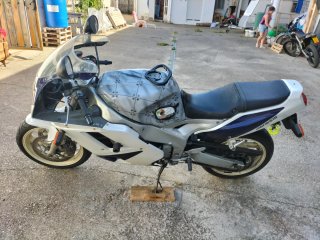 Yamaha FZR 1000 Exup Sportbike