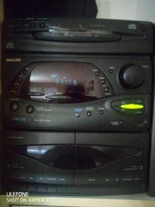 Minicadena Philips FW332