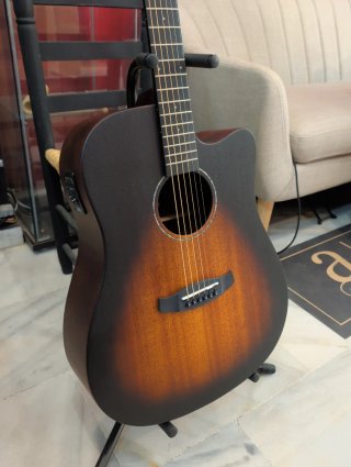 Guitarra Electroacústica Tanglewood TC5CE