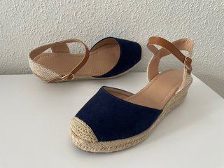 Zapatillas esparto cuña baja azul marino talla 40