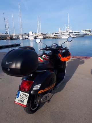 Vespa GTS 125 Super