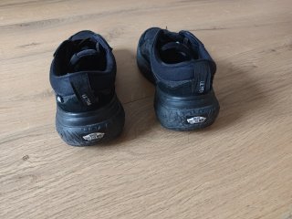 Zapatillas Vans Ultrarange VR3 Cush Negras