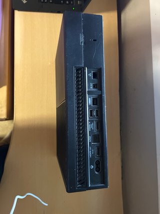 Xbox One Nera
