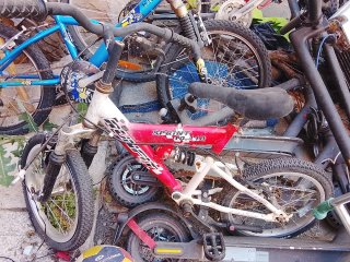 Lote 9 bicicletas infantiles