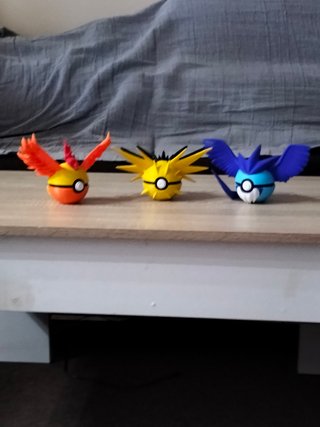 Pokeball Pokemon Articuno Zapdos Moltres
