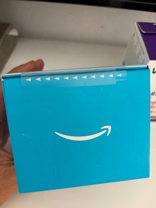 Echo pop mas bombila inteligente sin estrenar