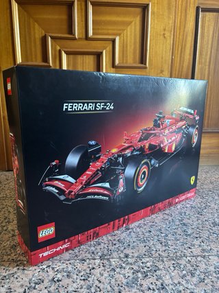 Lego Technic Ferrari SF-24 F1 42207