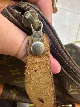 Bolsa Louis Vuitton Bauletto Marrón