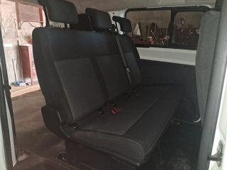 Peugeot e-Expert 2021 ,autonomia 330km