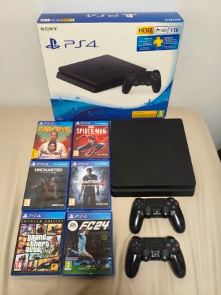 PS4 Slim 1TB Nera + 6 Giochi + 2 Controller