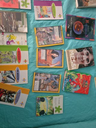 Variado de libro, en español English
