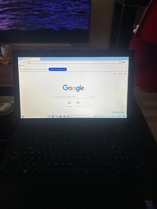 Dell Inspiron 15 + Cargador