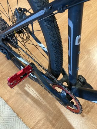Bicicleta Gravel GT Avalanche 3.0