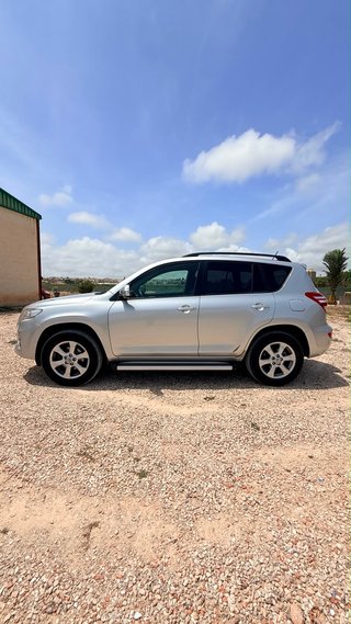 Toyota RAV4 2.2 D-4D Advance 150CV año 2010