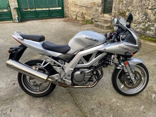 Suzuki SV650S 2004 (Limitada)