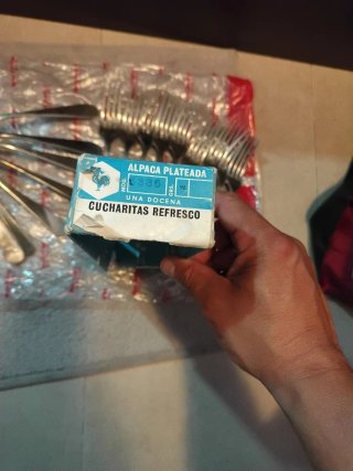 Juego de cubiertos de alpaca