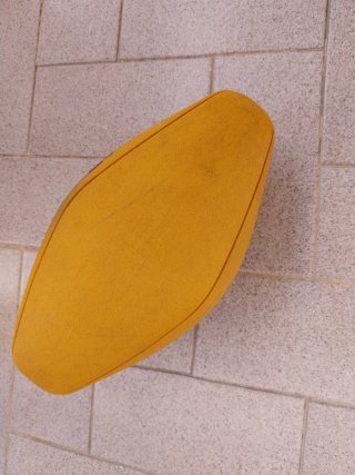 Pallone da Rugby Giallo  Vintage  made in france