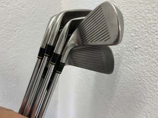 Palos de Golf Titleist DCI Oversize (P - H3)