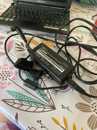 Mini portátil eMachines eM350 (10.1)