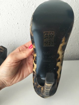 Zapatos de tacón Mango estampado leopardo T.36