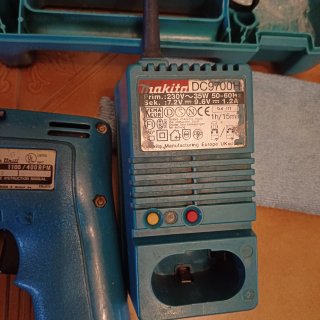 Taladro Makita 6012 HD a batería