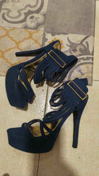 Sandalias de tacón azul talla 38
