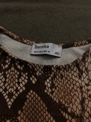Body Bershka estampado piel serpiente
