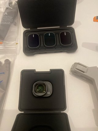 DJI Mini 4 Pro Fly More Combo con RC 2