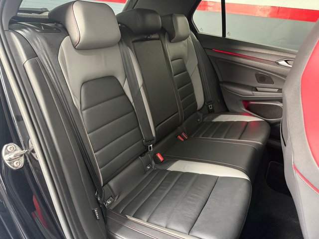 VOLKSWAGEN GOLF GTI DSG 245CV - 2021