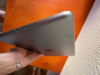 Apple iPad 1ª Gen Plata