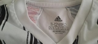 Camiseta Juventus Adidas talla 11-12 años